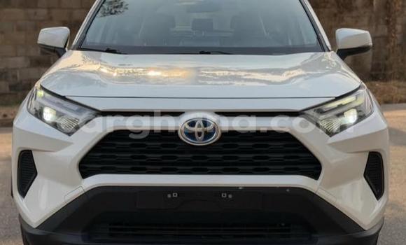 Buy Used Toyota RAV4 White Car in Accra in Greater Accra