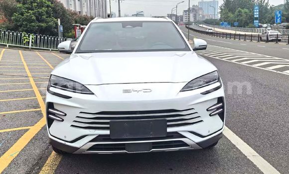 Sayi Na hannu BYD Yuan pro White Mota in Abetifi a Gabas Sayi Na hannu BYD Yuan pro White Mota in Abetifi a Gabas