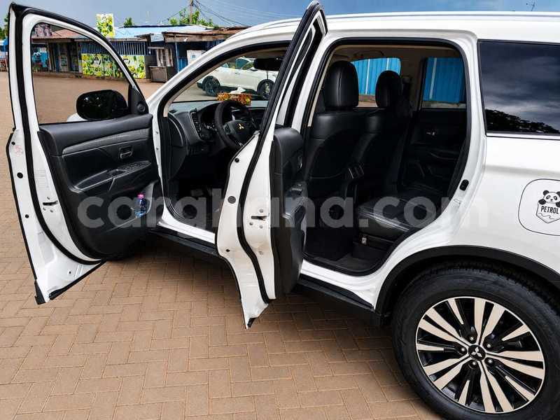 Big with watermark mitsubishi outlander greater accra accra 61088