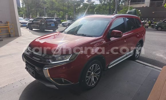 Buy Used Mitsubishi Outlander Red Car in Accra in Greater Accra