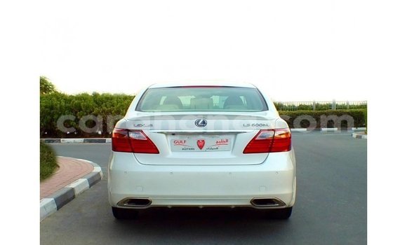 Buy Import Lexus LS White Car in Import - Dubai in Ashanti Buy Import Lexus LS White Car in Import - Dubai in Ashanti