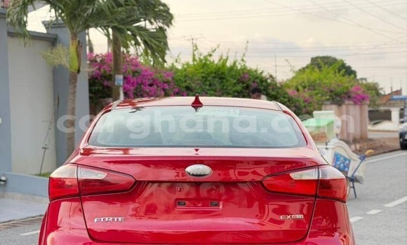 Ra Imported Kia Forte Red Ọkọ̀ in Accra ni Greater Accra Ra Imported Kia Forte Red Ọkọ̀ in Accra ni Greater Accra