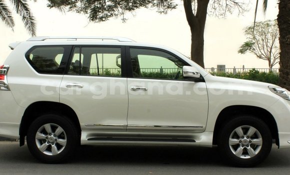 Buy Import Toyota Prado White Car in Import - Dubai in Ashanti Buy Import Toyota Prado White Car in Import - Dubai in Ashanti