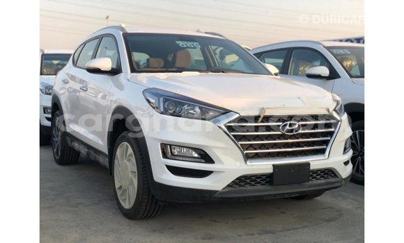 Ra Imported Hyundai Tucson funfun Ọkọ̀ in Import - Dubai ni Ashanti Ra Imported Hyundai Tucson funfun Ọkọ̀ in Import - Dubai ni Ashanti