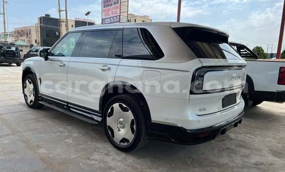 Buy Used Zenos E10 White Car in Accra in Greater Accra Buy Used Zenos E10 White Car in Accra in Greater Accra