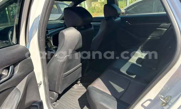 Buy Used Honda Accord White Car in Accra in Greater Accra Buy Used Honda Accord White Car in Accra in Greater Accra