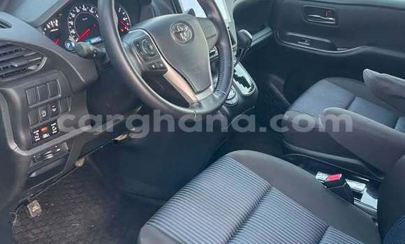 Buy Used Toyota Voxy Black Car in Accra in Greater Accra Buy Used Toyota Voxy Black Car in Accra in Greater Accra
