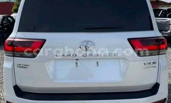Buy Used Toyota Land Cruiser White Car in Accra in Greater Accra Buy Used Toyota Land Cruiser White Car in Accra in Greater Accra