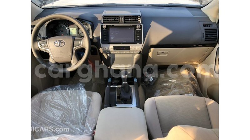 Big with watermark toyota prado ashanti import dubai 10940