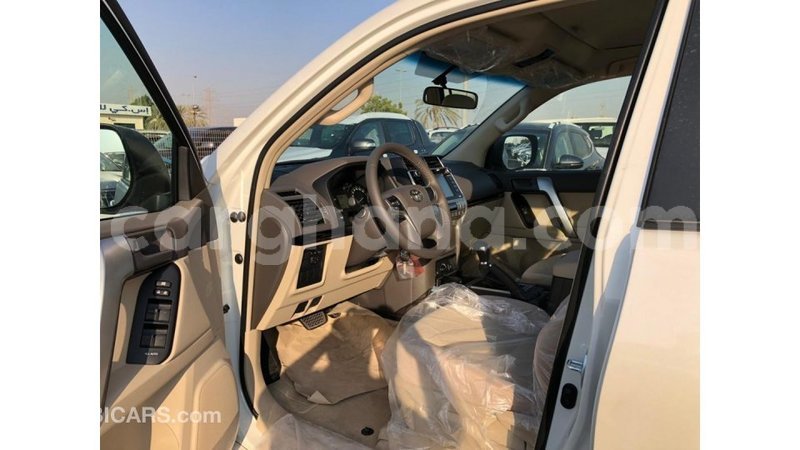 Big with watermark toyota prado ashanti import dubai 10940