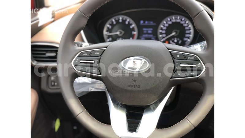 Big with watermark hyundai santa fe ashanti import dubai 10942