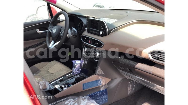 Big with watermark hyundai santa fe ashanti import dubai 10942