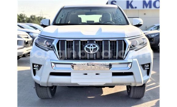 Sayi Imported Toyota Prado White Mota in Import - Dubai a Ashanti Sayi Imported Toyota Prado White Mota in Import - Dubai a Ashanti
