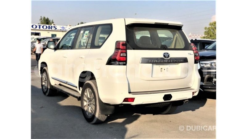 Big with watermark toyota prado ashanti import dubai 10944