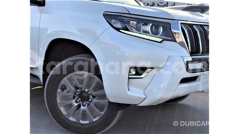 Big with watermark toyota prado ashanti import dubai 10944