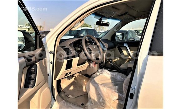 Sayi Imported Toyota Prado White Mota in Import - Dubai a Ashanti Sayi Imported Toyota Prado White Mota in Import - Dubai a Ashanti