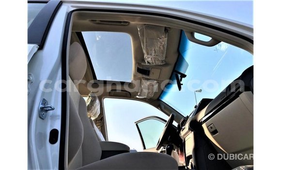 Sayi Imported Toyota Prado White Mota in Import - Dubai a Ashanti Sayi Imported Toyota Prado White Mota in Import - Dubai a Ashanti