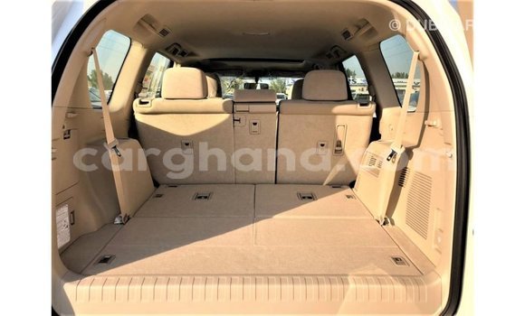 Sayi Imported Toyota Prado White Mota in Import - Dubai a Ashanti Sayi Imported Toyota Prado White Mota in Import - Dubai a Ashanti