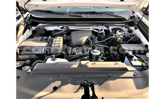 Sayi Imported Toyota Prado White Mota in Import - Dubai a Ashanti Sayi Imported Toyota Prado White Mota in Import - Dubai a Ashanti