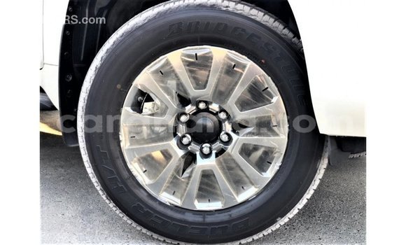 Sayi Imported Toyota Prado White Mota in Import - Dubai a Ashanti Sayi Imported Toyota Prado White Mota in Import - Dubai a Ashanti