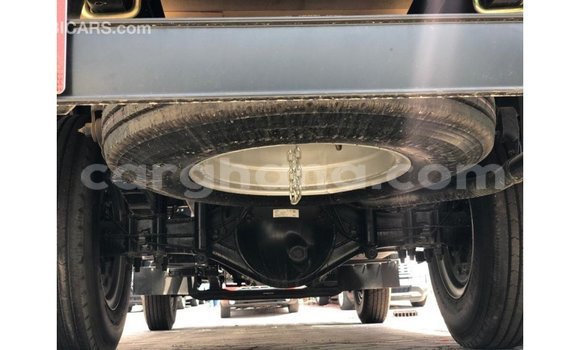 Ra Imported Mitsubishi Carisma funfun Ọkọ̀ in Import - Dubai ni Ashanti Ra Imported Mitsubishi Carisma funfun Ọkọ̀ in Import - Dubai ni Ashanti