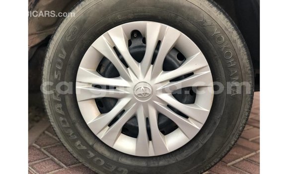 Buy Import Toyota Hilux White Car in Import - Dubai in Ashanti Buy Import Toyota Hilux White Car in Import - Dubai in Ashanti