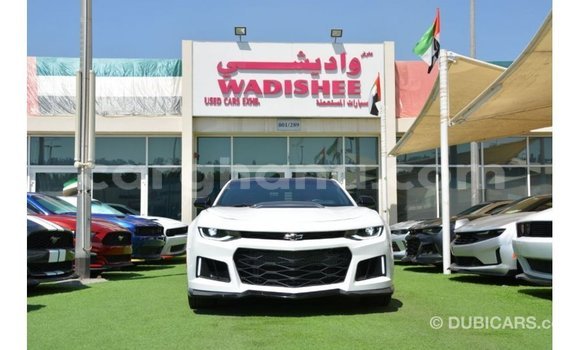Buy Import Chevrolet Camaro White Car in Import - Dubai in Ashanti Buy Import Chevrolet Camaro White Car in Import - Dubai in Ashanti