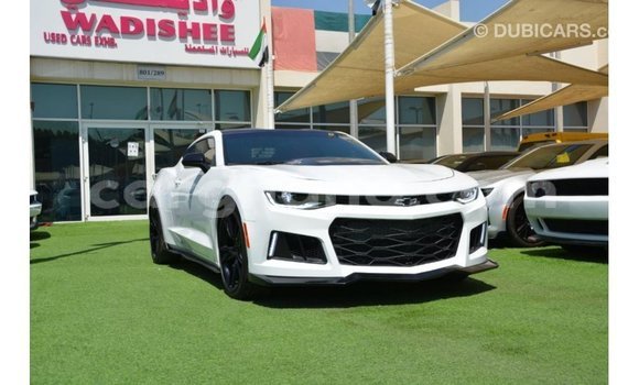 Buy Import Chevrolet Camaro White Car in Import - Dubai in Ashanti Buy Import Chevrolet Camaro White Car in Import - Dubai in Ashanti