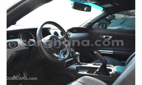 Ra Imported Ford Mustang funfun Ọkọ̀ in Import - Dubai ni Ashanti Ra Imported Ford Mustang funfun Ọkọ̀ in Import - Dubai ni Ashanti
