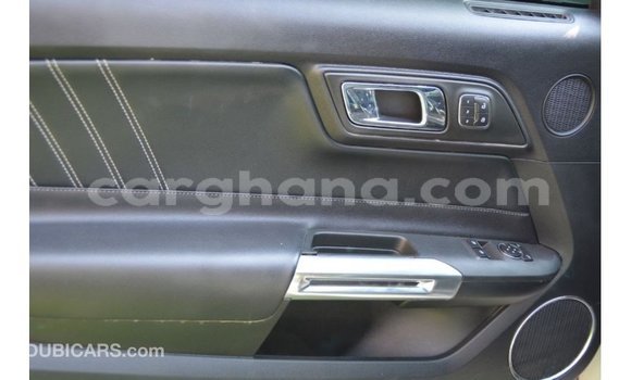 Ra Imported Ford Mustang funfun Ọkọ̀ in Import - Dubai ni Ashanti Ra Imported Ford Mustang funfun Ọkọ̀ in Import - Dubai ni Ashanti
