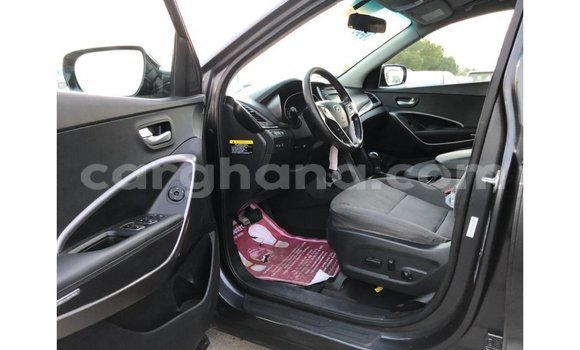 Buy Import Hyundai Santa Fe Other Car in Import - Dubai in Ashanti Buy Import Hyundai Santa Fe Other Car in Import - Dubai in Ashanti