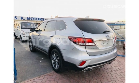 Sayi Imported Hyundai Santa Fe Sauran Mota in Import - Dubai a Ashanti Sayi Imported Hyundai Santa Fe Sauran Mota in Import - Dubai a Ashanti