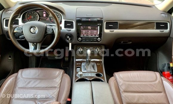 Buy Import Volkswagen Touareg White Car in Import - Dubai in Ashanti Buy Import Volkswagen Touareg White Car in Import - Dubai in Ashanti