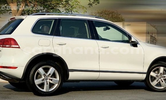 Buy Import Volkswagen Touareg White Car in Import - Dubai in Ashanti Buy Import Volkswagen Touareg White Car in Import - Dubai in Ashanti