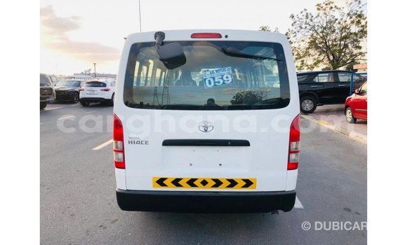 Sayi Imported Toyota Hiace White Mota in Import - Dubai a Ashanti Sayi Imported Toyota Hiace White Mota in Import - Dubai a Ashanti