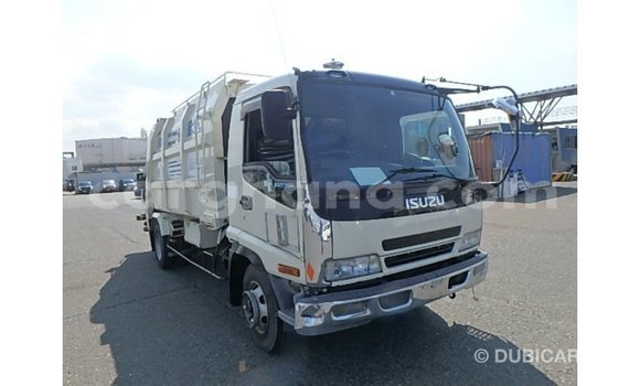 Buy Import Isuzu Rodeo White Car in Import - Dubai in Ashanti Buy Import Isuzu Rodeo White Car in Import - Dubai in Ashanti