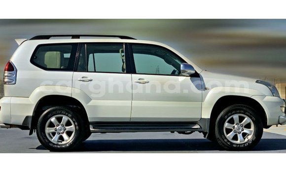 Ra Imported Toyota Prado funfun Ọkọ̀ in Import - Dubai ni Ashanti Ra Imported Toyota Prado funfun Ọkọ̀ in Import - Dubai ni Ashanti