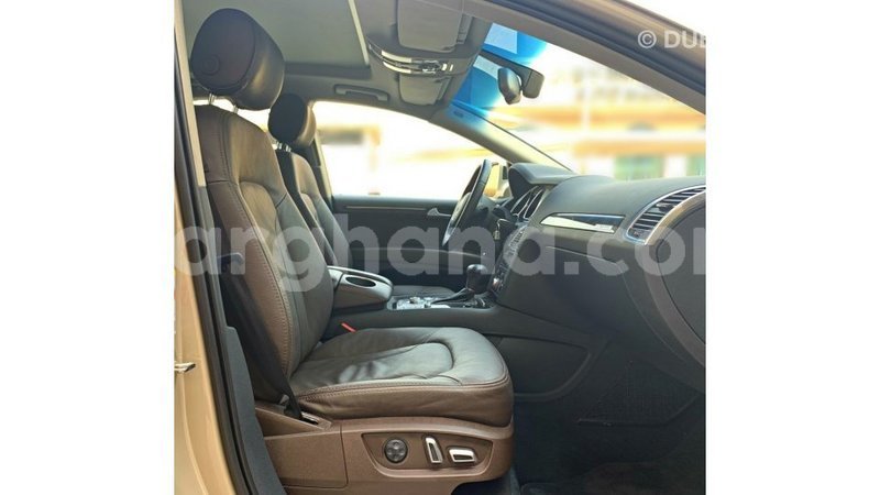 Big with watermark audi q7 ashanti import dubai 11004