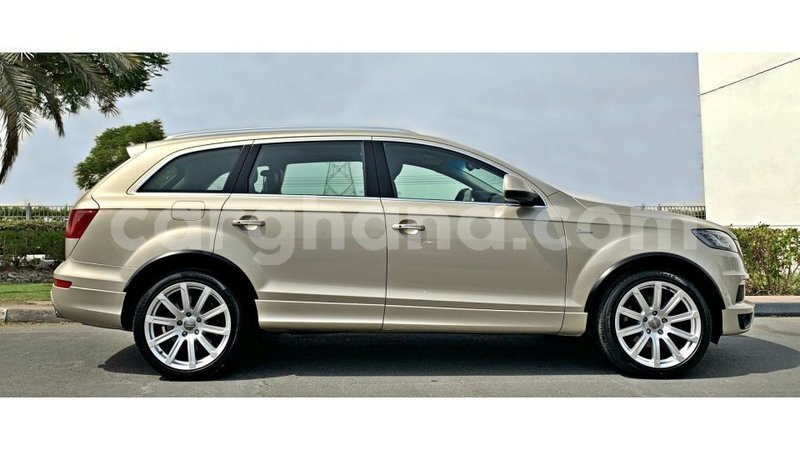 Big with watermark audi q7 ashanti import dubai 11004