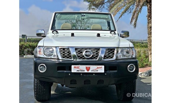 Buy Import Nissan Patrol White Car in Import - Dubai in Ashanti Buy Import Nissan Patrol White Car in Import - Dubai in Ashanti