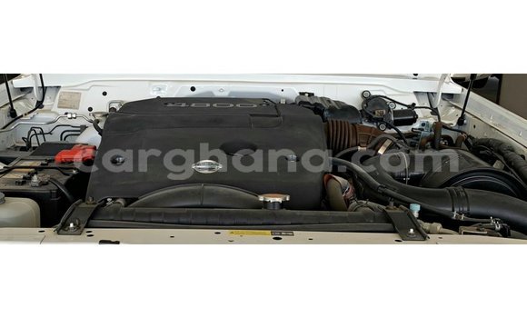 Buy Import Nissan Patrol White Car in Import - Dubai in Ashanti Buy Import Nissan Patrol White Car in Import - Dubai in Ashanti