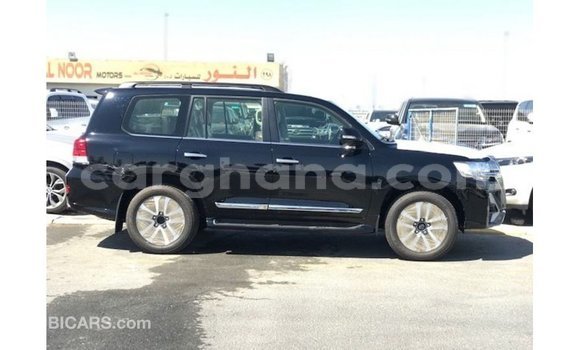 Buy Import Toyota Land Cruiser Black Car in Import - Dubai in Ashanti Buy Import Toyota Land Cruiser Black Car in Import - Dubai in Ashanti