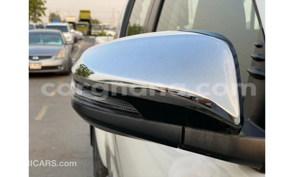 Buy Import Toyota Hilux White Car in Import - Dubai in Ashanti Buy Import Toyota Hilux White Car in Import - Dubai in Ashanti