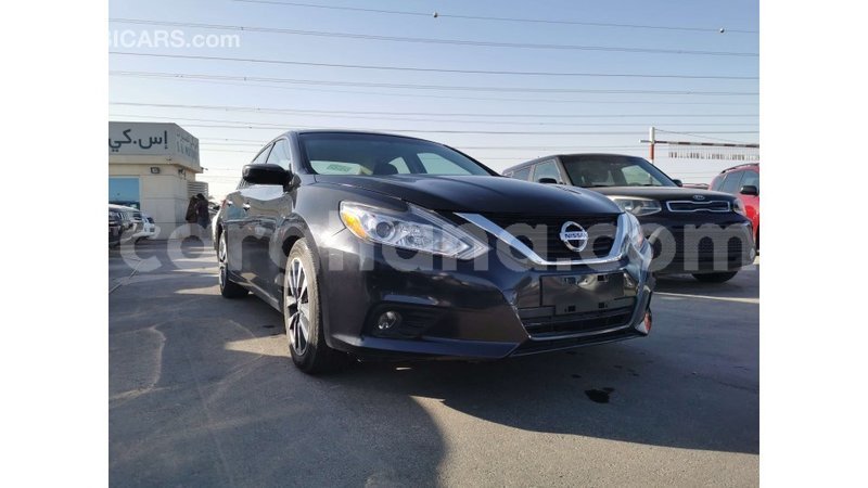 Big with watermark nissan altima ashanti import dubai 11018