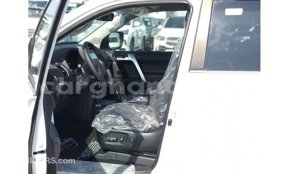 Buy Import Toyota Prado White Car in Import - Dubai in Ashanti Buy Import Toyota Prado White Car in Import - Dubai in Ashanti