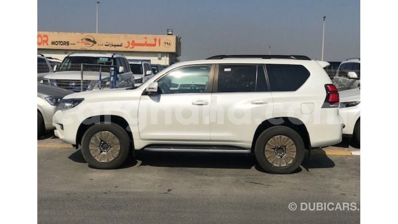 Big with watermark toyota prado ashanti import dubai 11026