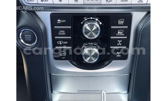 Buy Import Toyota Prado White Car in Import - Dubai in Ashanti Buy Import Toyota Prado White Car in Import - Dubai in Ashanti