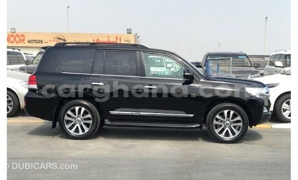 Ra Imported Toyota Land Cruiser Black Ọkọ̀ in Import - Dubai ni Ashanti Ra Imported Toyota Land Cruiser Black Ọkọ̀ in Import - Dubai ni Ashanti