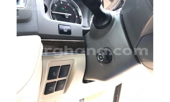 Ra Imported Toyota Land Cruiser Black Ọkọ̀ in Import - Dubai ni Ashanti Ra Imported Toyota Land Cruiser Black Ọkọ̀ in Import - Dubai ni Ashanti