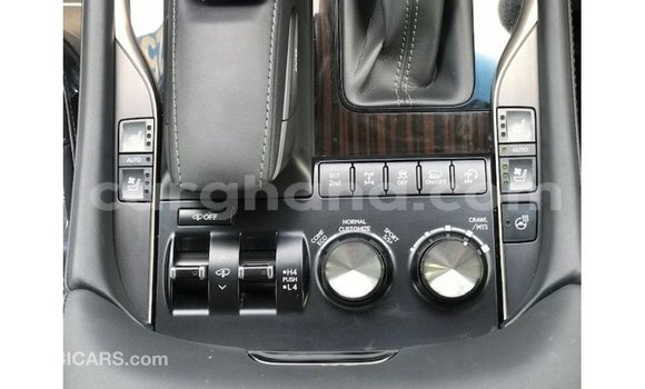 Sayi Imported Lexus LX White Mota in Import - Dubai a Ashanti Sayi Imported Lexus LX White Mota in Import - Dubai a Ashanti